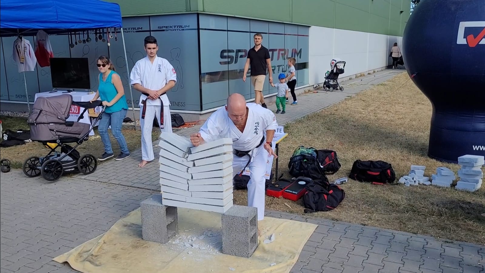 Trening Enshin Karate w Dojo